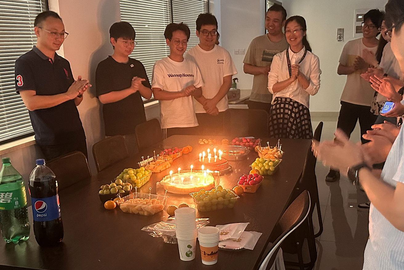 生日会1.jpg